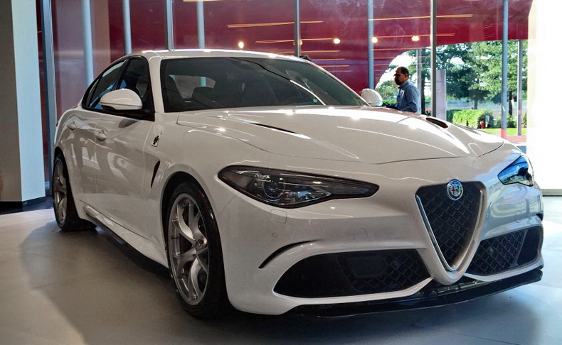 Alfa-Romeo-Giulia-08