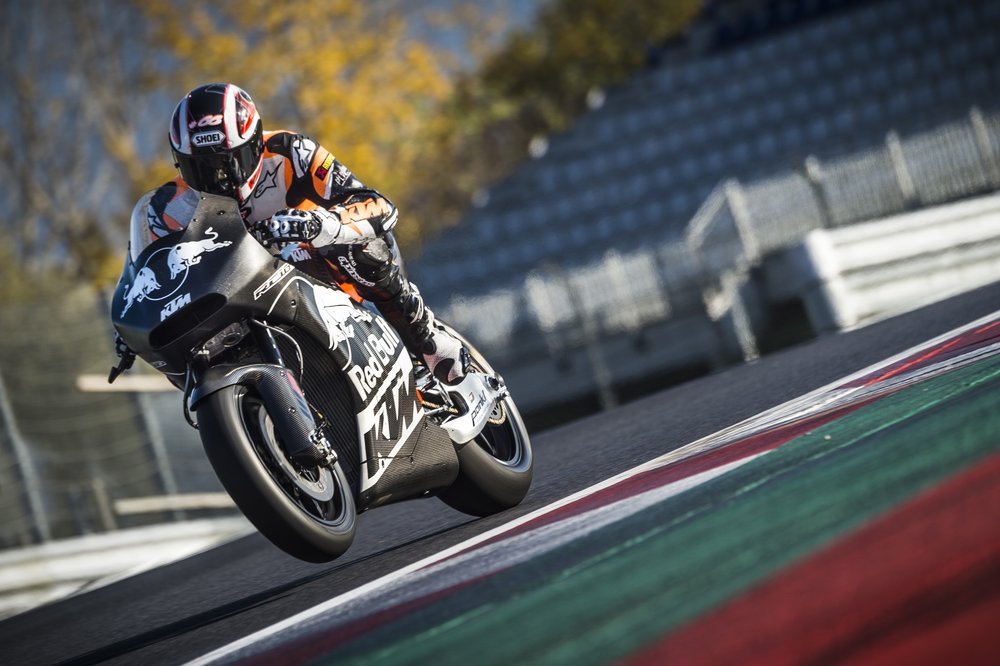 3ktm-motogp-2017-rc16-test-red-bull-ring-austria